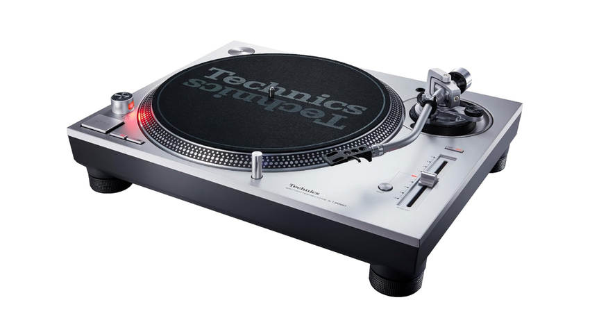 Technics SL-1200MK7 technics Plattenspieler