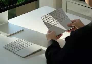 Enthusiasten stellten eine ungewöhnliche ergonomische Split-Tastatur ...