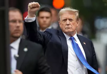 Trump wird wegen des Schweigens von ...