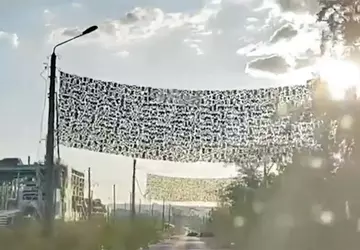 Die Russen haben damit begonnen, Netze ...