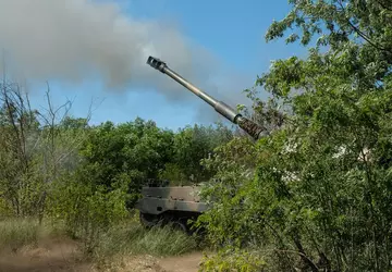 Polnische Krabbenhaubitzen mit einer Reichweite von ...