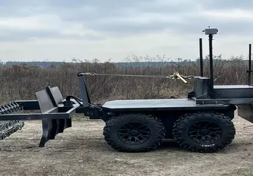 Unbemanntes Fahrzeug Ratel Deminer für Minenräumung ...