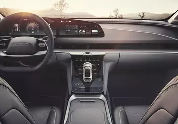 Lucid ruft mehr als 4.000 Fußmatten ...