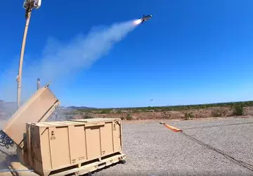 Northrop Grumman, Raytheon und SRC liefern ...