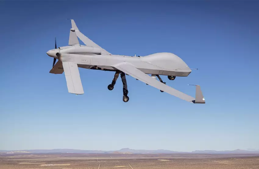 General Atomics testet erfolgreich Gray Eagle-Drohne mit PLEO-Satellitenkommunikation
