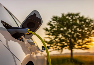 Elektroauto-Verkauf wächst trotz Marktproblemen und fehlender ...