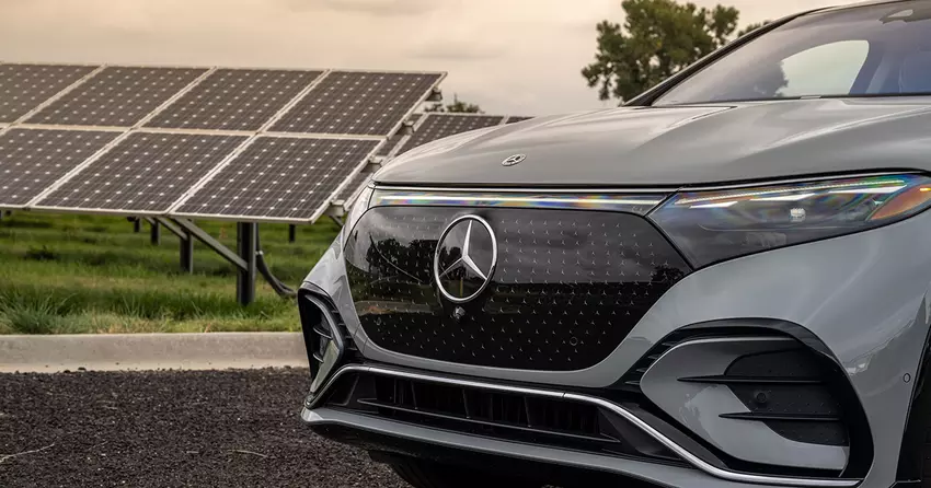 Mercedes-Benz experimentiert mit einem Lack, der Elektroautos mit Sonnenenergie antreibt