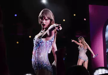 Taylor Swifts nackte Deepfakes erschienen auf ...