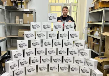 Ukrainische Streitkräfte erhalten 40 DJI Air ...