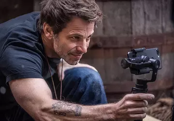 Wenn "PG-13" nicht genug ist: Zack ...