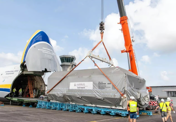 Ukrainisches Flugzeug An-124 Ruslan für den ...