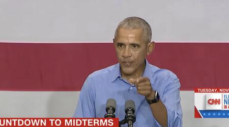 Barack Obama benutzt immer noch die Fitbit Ionic Smartwatch, die der Hersteller wegen der Gefahr von Verbrennungen zurückgerufen hat