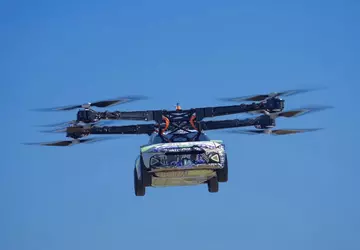 XPeng X3 fliegendes Auto auf Video ...