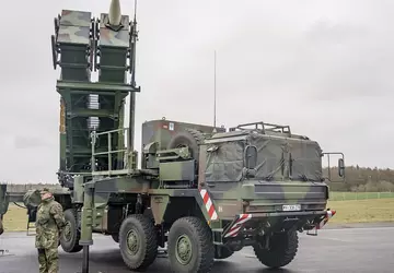 Nicht nur Marder BMPs: Deutschland liefert ...