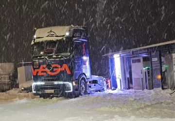 Elektrischer Mercedes-Benz eActros 600 meistert anspruchsvolle ...