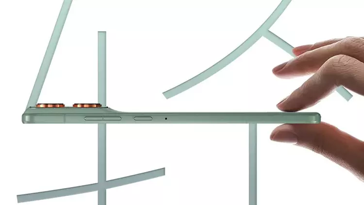 Ganz kein iPhone Air: Lenovo hat ...