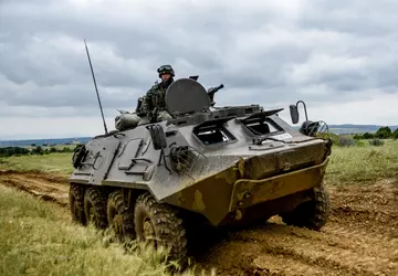 Bulgarien ist bereit, etwa 100 gepanzerte ...