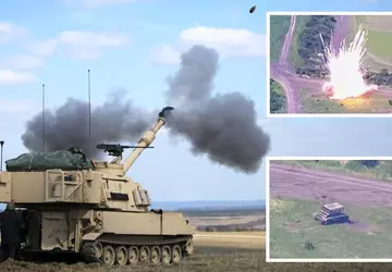 Panzerhaubitze M109A6 Paladin vernichtet russisches schweres ...