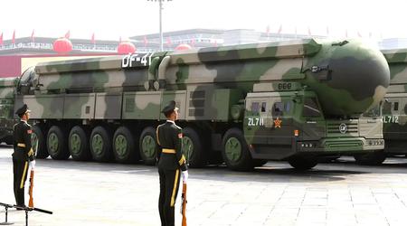 Das Pentagon befürchtet, dass China eine ballistische Interkontinentalrakete entwickelt, die Ziele auf dem amerikanischen Festland, in Alaska und Hawaii treffen könnte