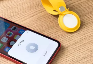 Mann nutzt AirTags und PowerPoint-Präsentation, um ...