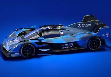 Aston Martin kehrt mit dem Valkyrie ...