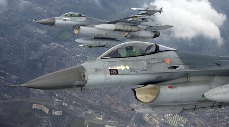 US rüstet bahrainische F-16 mit Marschflugkörpern aus 