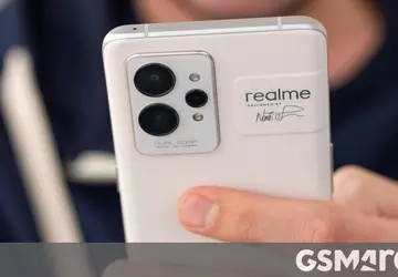 Realme GT 2 Pro startet immerhin ...