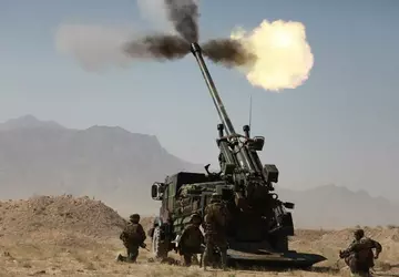 Nexter liefert im Rahmen eines 200-Millionen-Euro-Auftrags ...