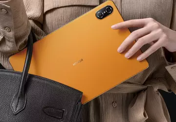 Honor arbeitet an einem Tablet 8 ...