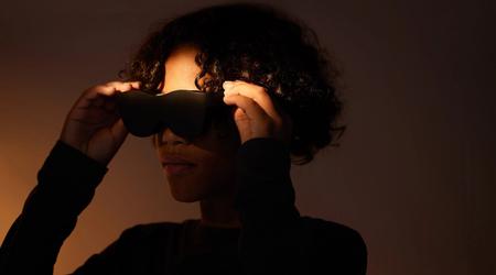 Sol Reader: ein ungewöhnlicher E-Book-Reader in Form einer Brille mit E-Ink-Displays anstelle von Brillen