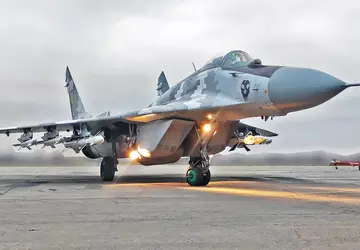 USA wollen ukrainische MiG-29-Kampfflugzeuge mit US-Lenkwaffen ...