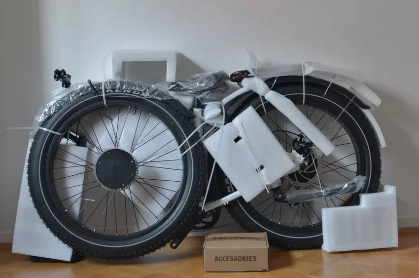 Übersicht über die Ausrüstung des Himiway All-Terrain Bike