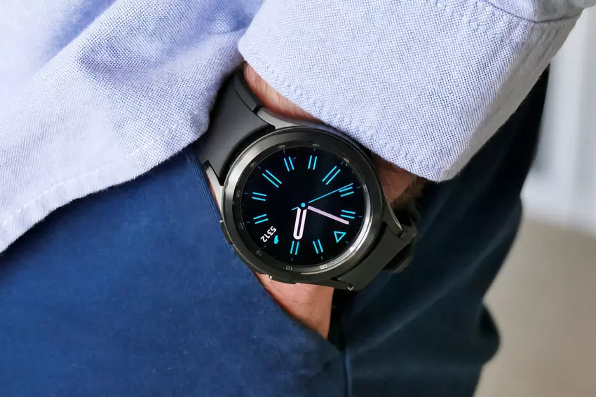 Samsung hat ein neues Software-Update für die Smartwatches Galaxy Watch 4 und Galaxy Watch 4 Classic veröffentlicht