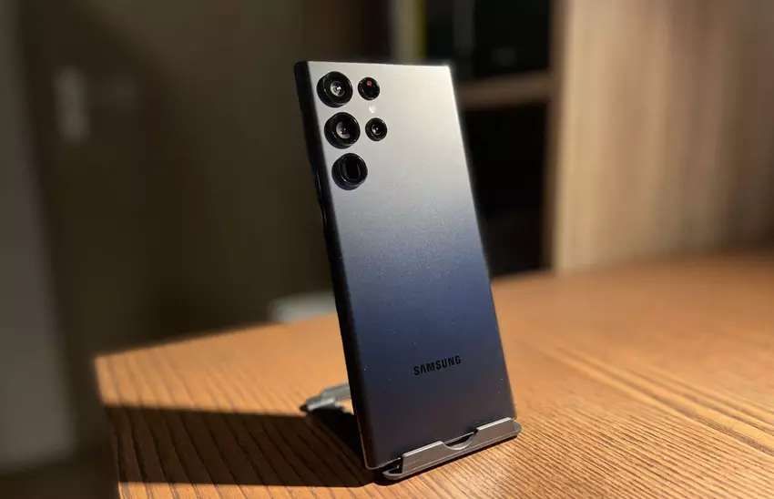 Top 10 Smartphones der Woche laut GSMArena: Samsung Galaxy S22 Ultra übernimmt wieder die Führung