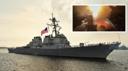 Der Zerstörer USS Carney der Arleigh Burke-Klasse zerstörte innerhalb von 9 Stunden 15 Drohnen und vier Marschflugkörper im Roten Meer