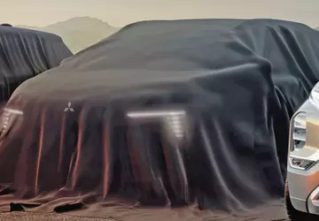 Mitsubishi Eclipse Cross wird zum Elektroauto ...