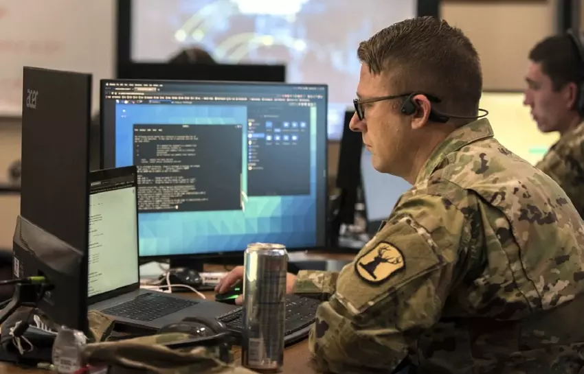 Millionen von E-Mails des US-Militärs wurden aufgrund eines Tippfehlers in einer Domain-Endung jahrelang an die malische Regierung weitergeleitet und könnten bei russischen Behörden landen