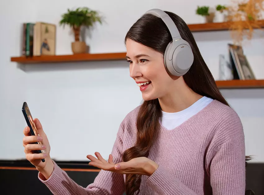 Sony WH-1000XM4 mit ANC und bis zu 30 Stunden Akkulaufzeit ist bei Amazon für $248 ($100 Rabatt) erhältlich.