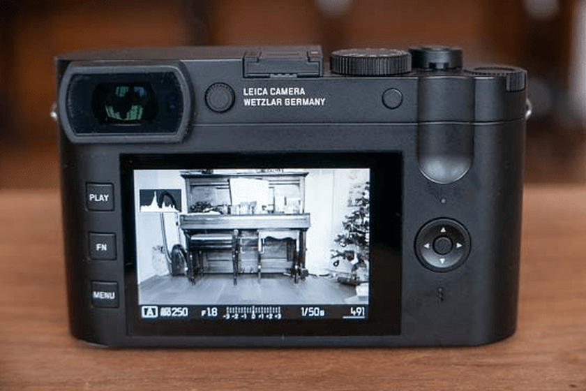 Leica Q2 Digitalkamera Filmsimulation