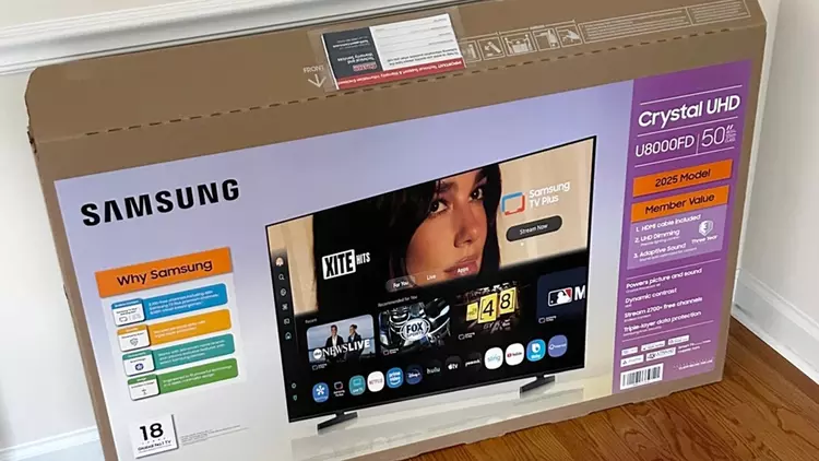 Dua Lipa verklagt Samsung auf 15 ...
