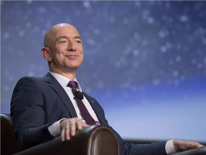 Jeff Bezos kehrt mit neuem KI-Startup Project Prometheus in die Führungsrolle zurück