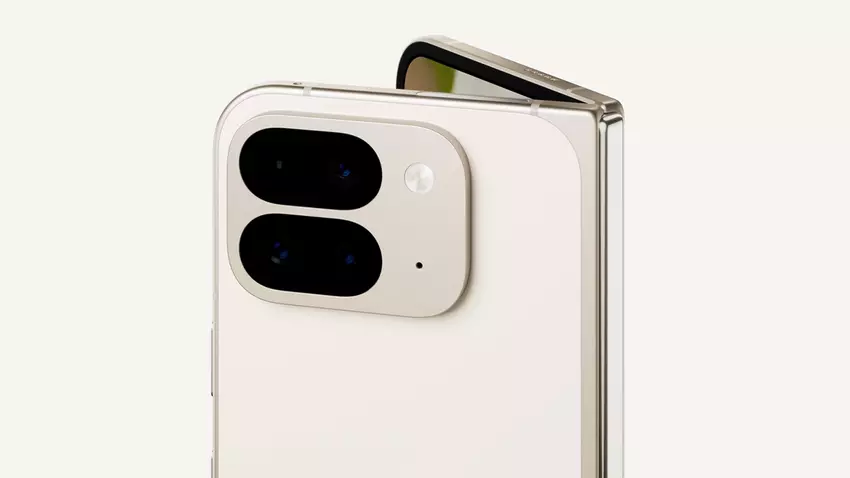 Neue Google-Funktion hilft Pixel 9 Pro Fold genau zu erkennen, wenn das Smartphone geöffnet oder geschlossen ist