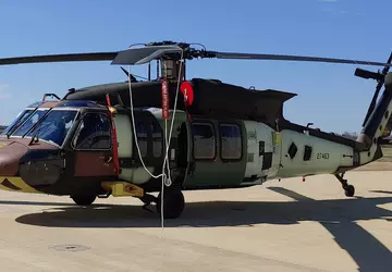 Litauen erhält modernisierte UH-60 Black Hawk-Hubschrauber ...