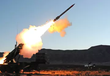 Israel setzte das US-Raketenabwehrsystem Patriot ein, ...