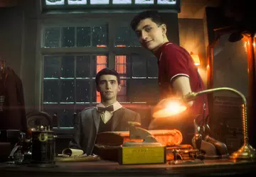 Der Trailer zu Netflix' Dead Boy ...