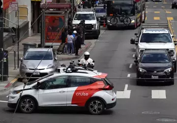 Die Roboterautos von Cruise legten den ...