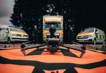 DJI Mavic 3T - Dualkameras, 56-facher ...