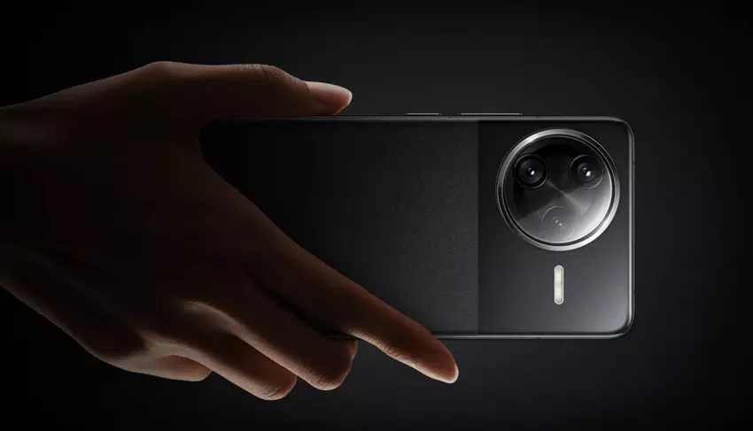 Das Redmi K80 Ultra wird laut einem Insider einen 7.400 oder 7.500 mAh Akku bekommen