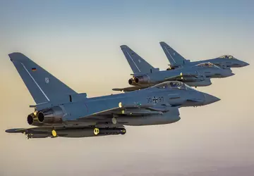 Deutschland kauft weiteres Los von Eurofighter ...