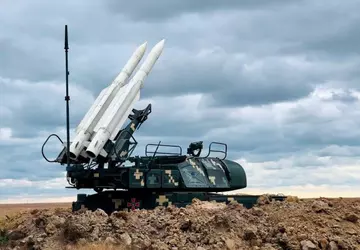 Das ukrainische Militär demonstrierte, wie das ...